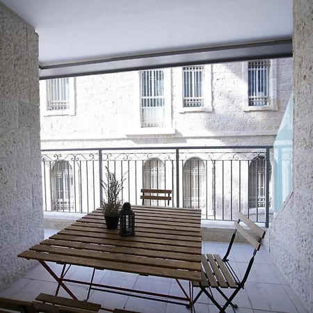 Harav Kuk Modern Apartment By Nimizz 耶路撒冷 外观 照片