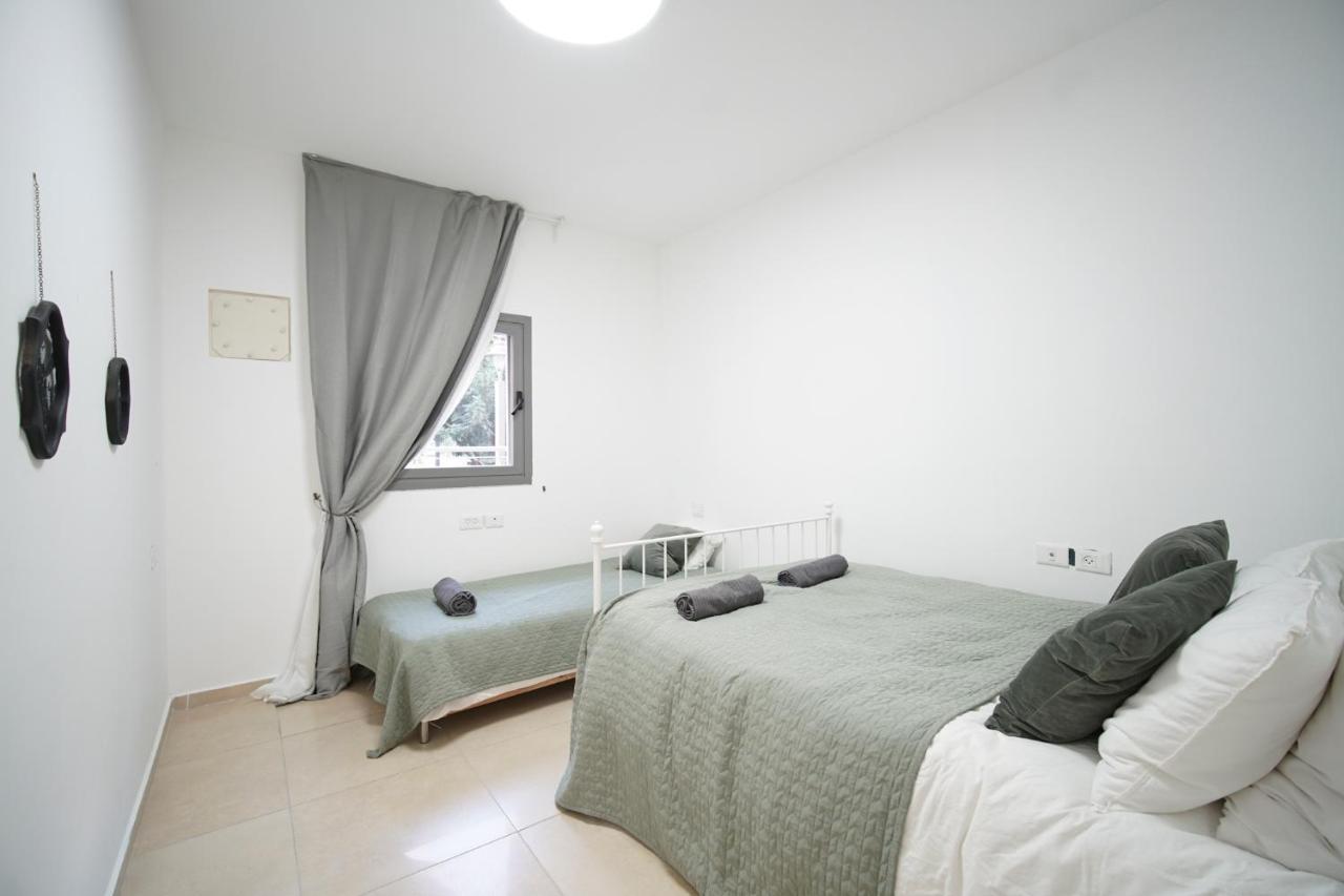 Harav Kuk Modern Apartment By Nimizz 耶路撒冷 外观 照片