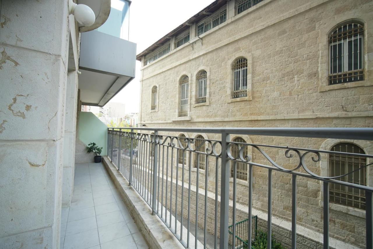 Harav Kuk Modern Apartment By Nimizz 耶路撒冷 外观 照片