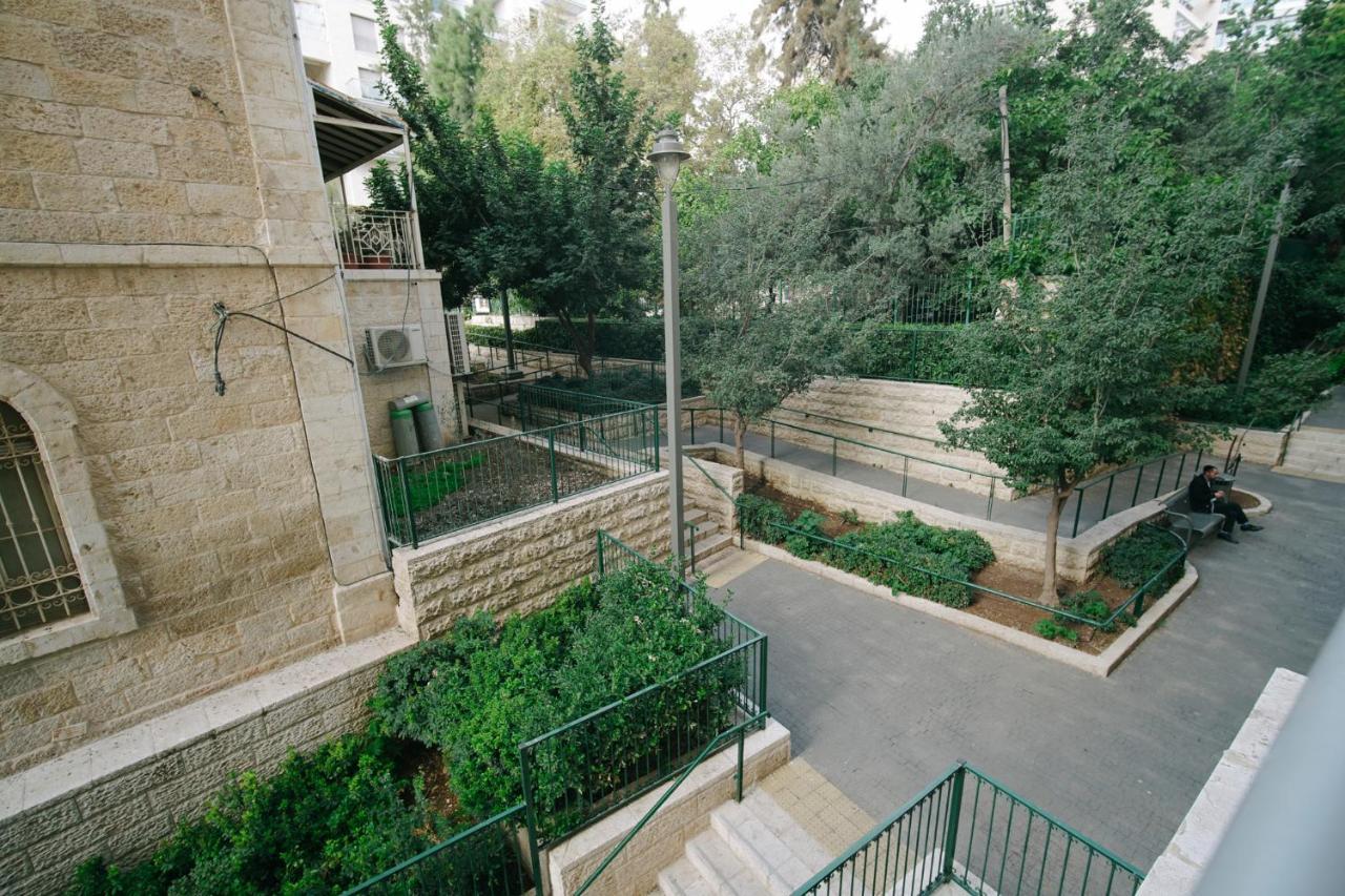 Harav Kuk Modern Apartment By Nimizz 耶路撒冷 外观 照片