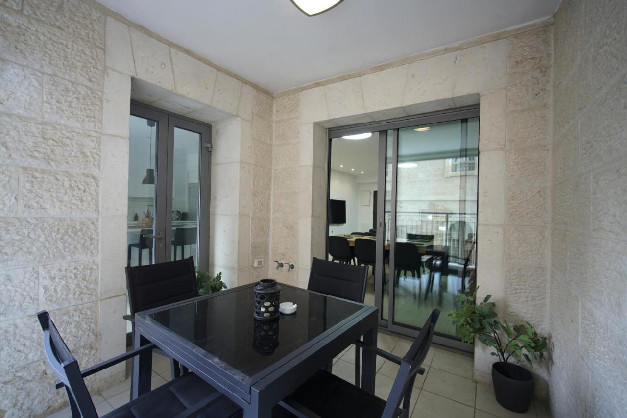 Harav Kuk Modern Apartment By Nimizz 耶路撒冷 外观 照片