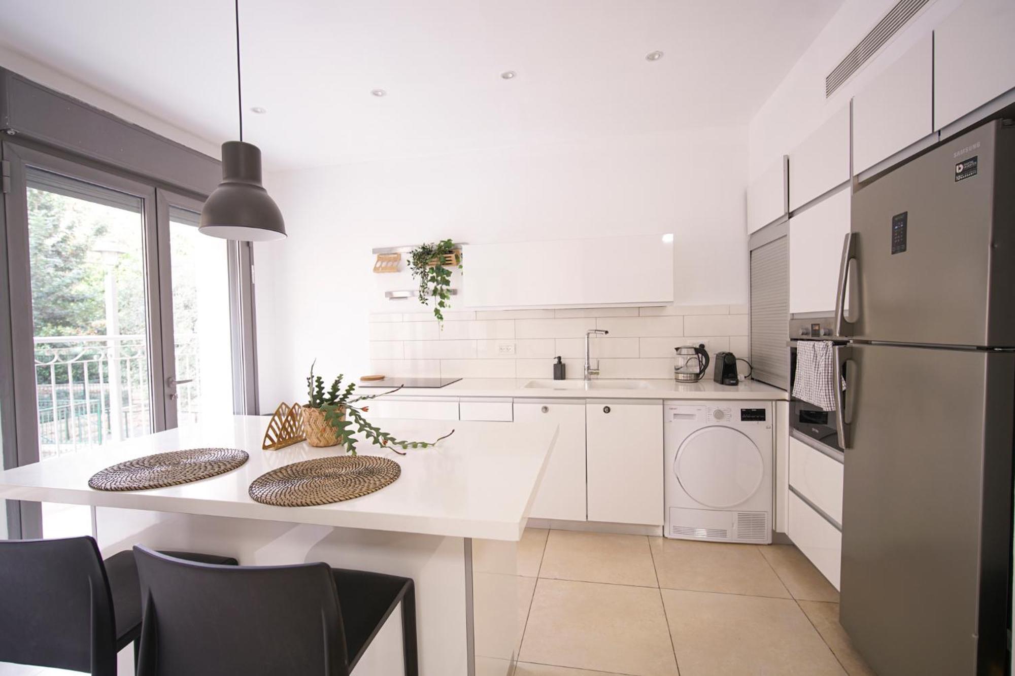 Harav Kuk Modern Apartment By Nimizz 耶路撒冷 外观 照片